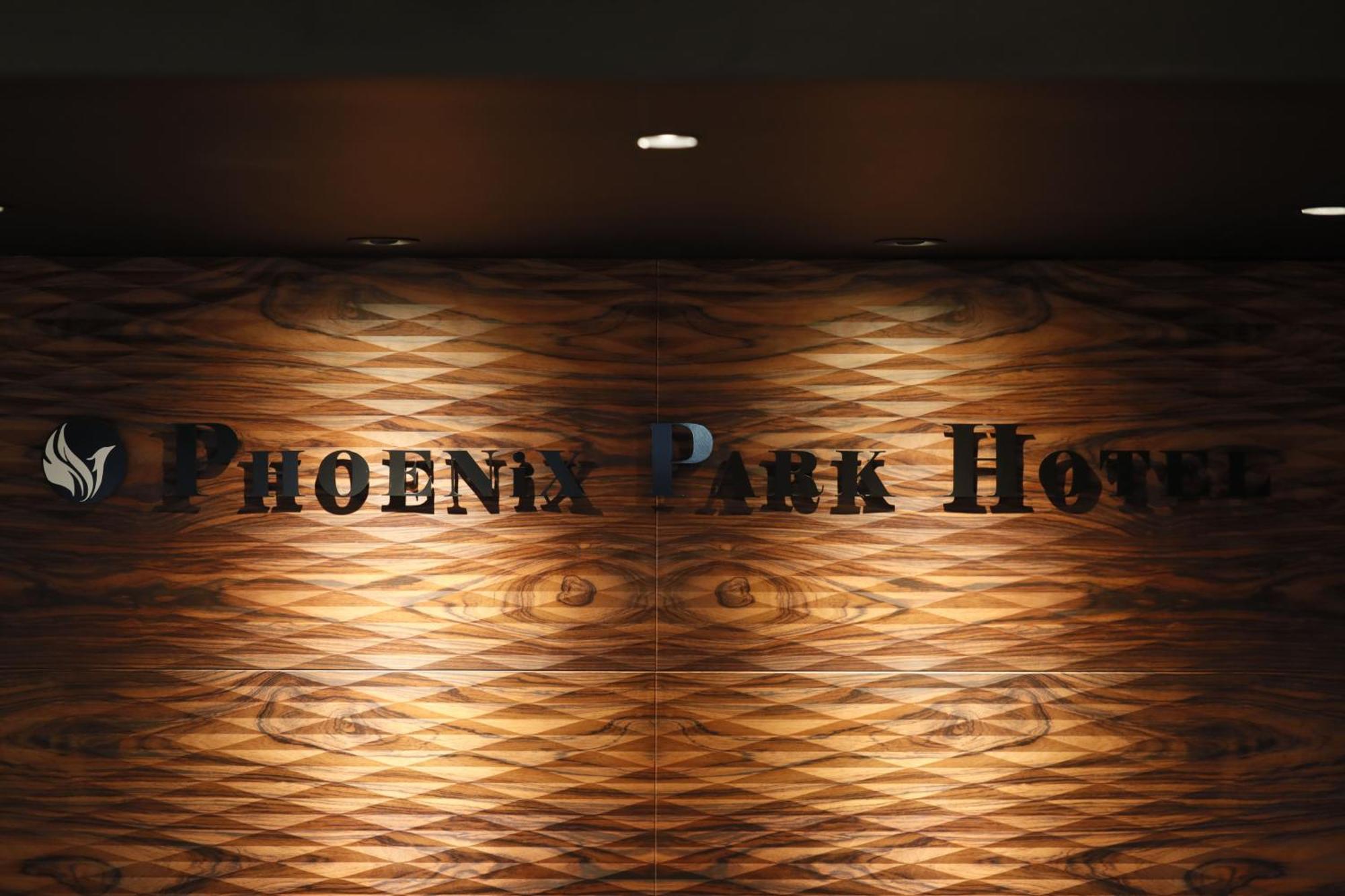 Phoenix Park Hotel Nago Exterior foto